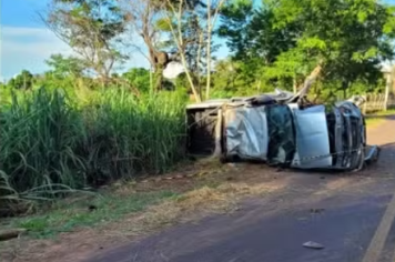 Motociclista morre atropelado por caminhonete em estrada rural de Santo Antônio do Aracanguá