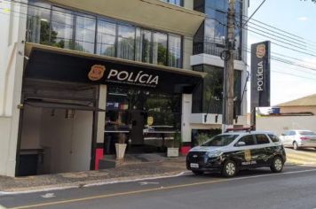 Mãe e filho são feitos reféns durante assalto dentro de casa; quatro suspeitos são presos 