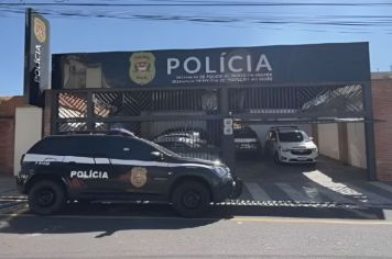 Padrasto é preso suspeito de agredir criança de 2 anos após se irritar com tosse