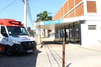 Homem é atacado com golpes de facão dentro de academia e fica ferido