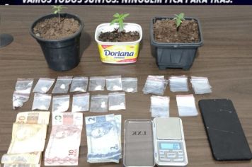 Homem é preso por tráfico de drogas após polícia encontrar cocaína e mudas de maconha em residência em General Salgado