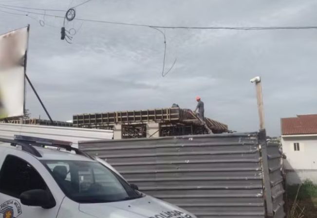 Trabalhador morre após acidente com serra elétrica em canteiro de obras