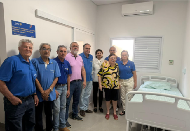 Rotary Club de Auriflama revitaliza mais um quarto da Santa Casa