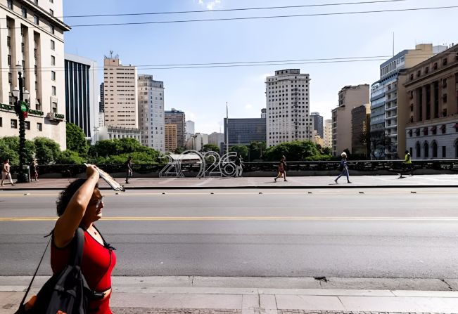 De desidratação à insolação: entenda como o calor afeta a saúde e saiba como se proteger
