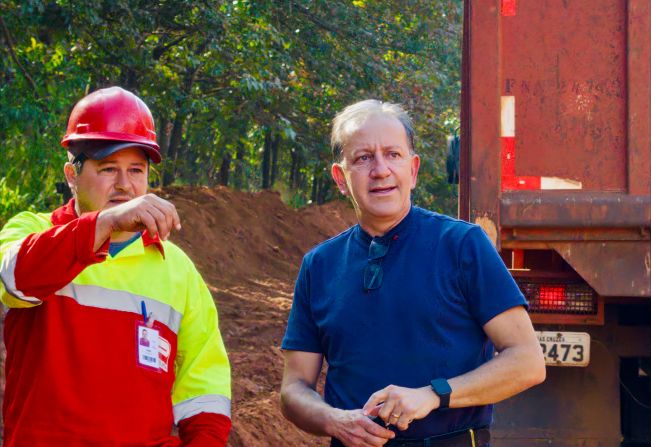 ‘Só quem recuperou pode fiscalizar’: Prefeito Júnior acompanha obras de R$ 48 milhões em estrada vicinal de Guzolândia