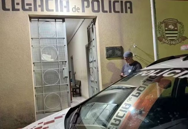Polícia investiga denúncia de estupro coletivo feita por adolescente de 17 anos