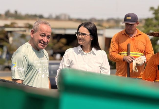 Prefeita anuncia mais de R$ 700 mil para recape de ruas do Colinas Parque