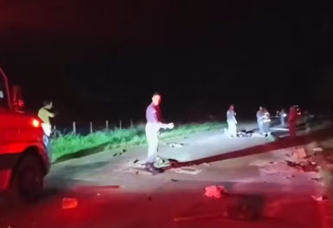 Homem morre após charrete ser atingida por carro e vítima ser atropelada