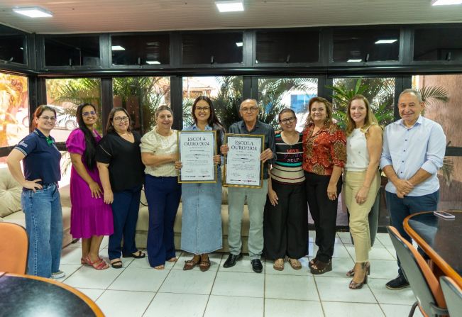 Duas escolas municipais de Auriflama recebem prêmio estadual por excelência educacional